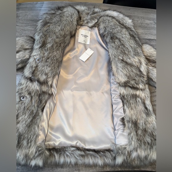 Abercrombie & Fitch Faux Fur Coat XXS | Gray Plush Jacket - Picture 7 of 9